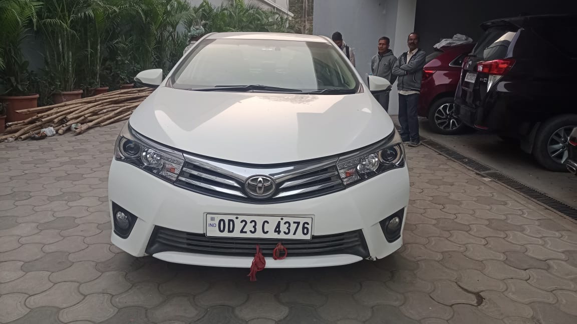 Toyota Corolla Altis(2014-2017) Le Petrol